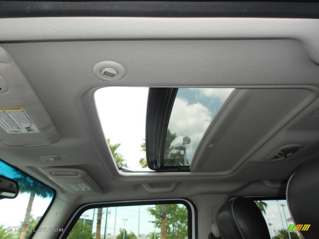 2006 Hummer H3 Standard H3 Model Sunroof Photo #65804840