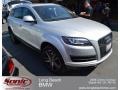 Ice Silver Metallic 2010 Audi Q7 3.6 Premium quattro