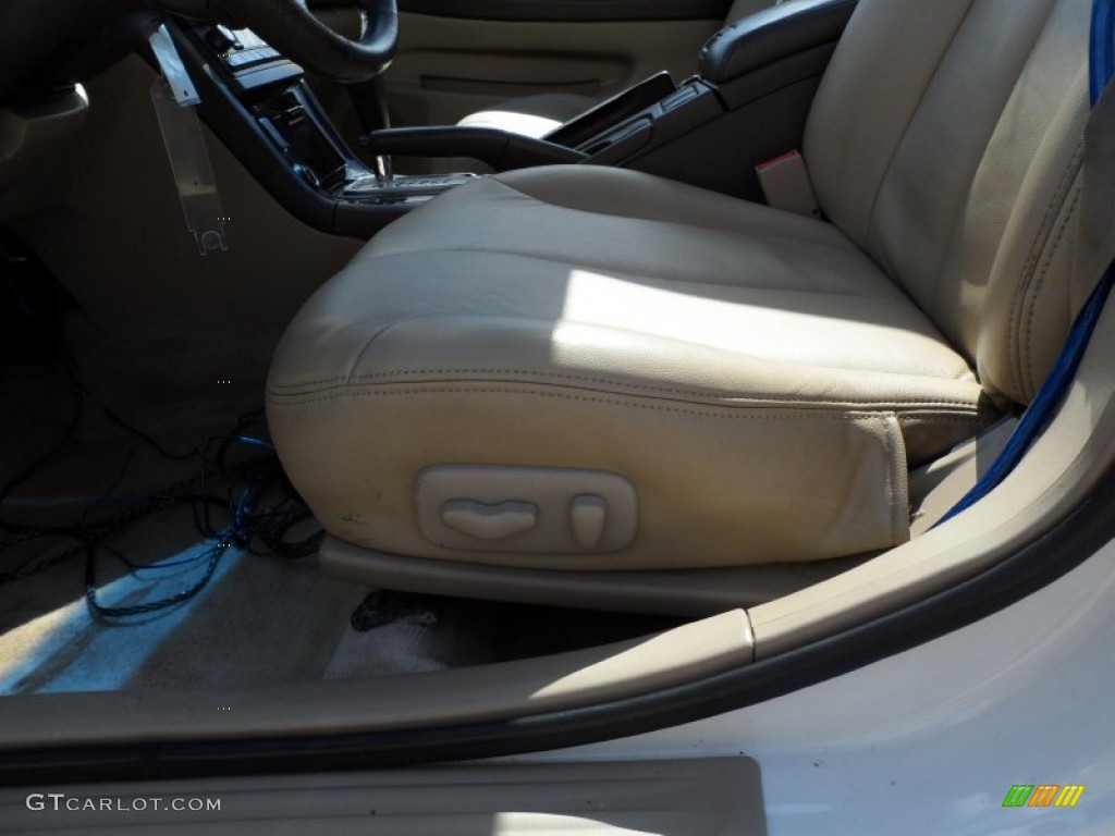 2000 Maxima GLE - Icelandic Pearl / Blond photo #35