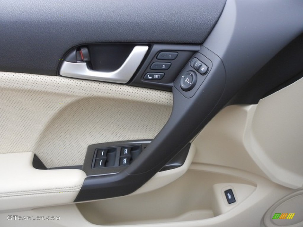 2012 Acura TSX Technology Sedan Controls Photo #65810678