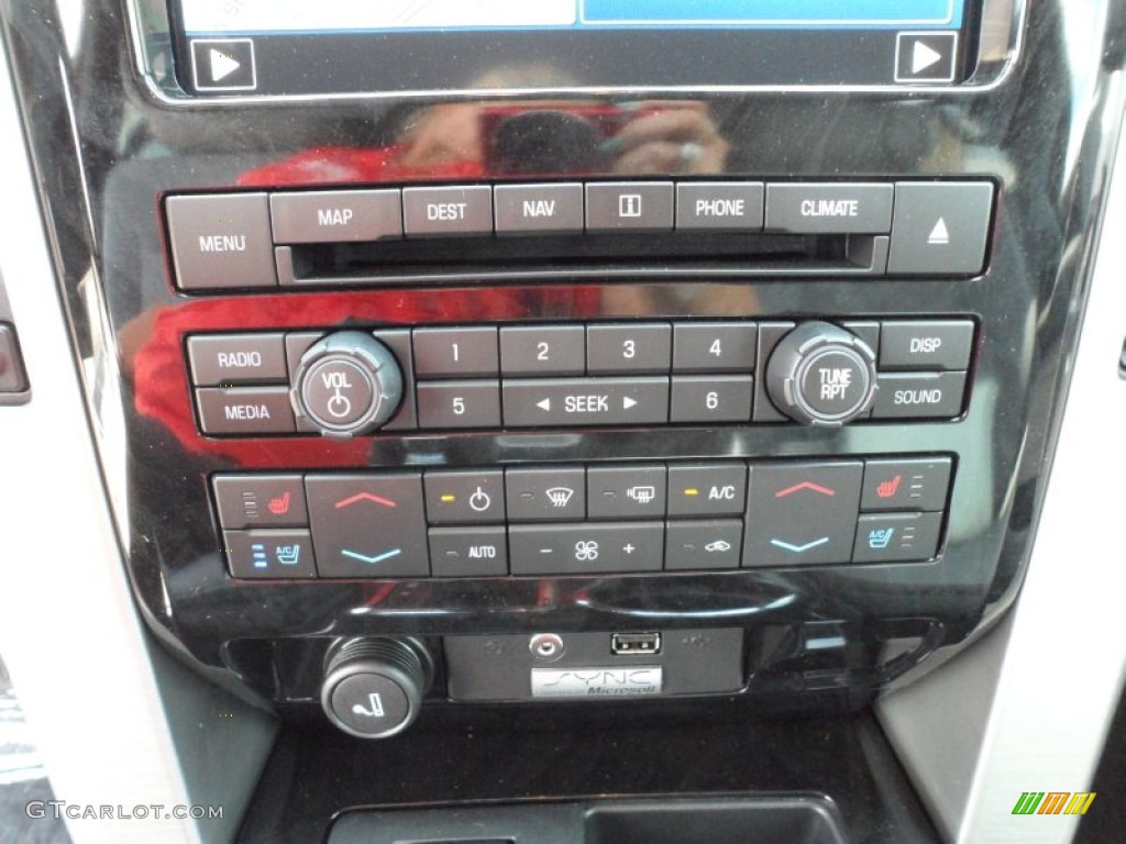 2012 F150 Platinum SuperCrew - Ingot Silver Metallic / Platinum Steel Gray/Black Leather photo #32