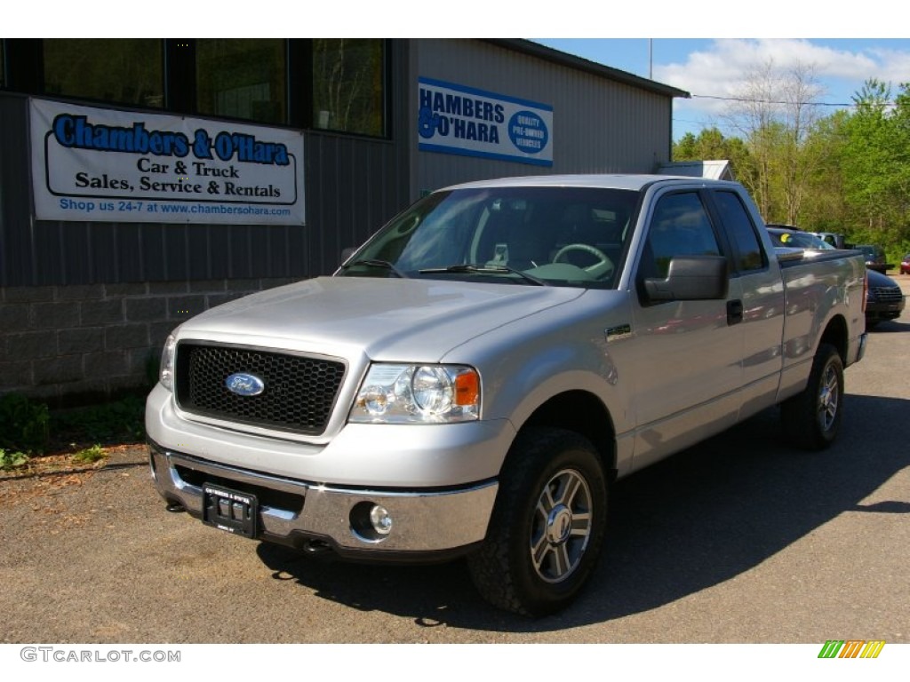 2006 F150 XLT SuperCab 4x4 - Silver Metallic / Medium Flint photo #2