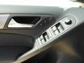 Black - Golf 4 Door Photo No. 20