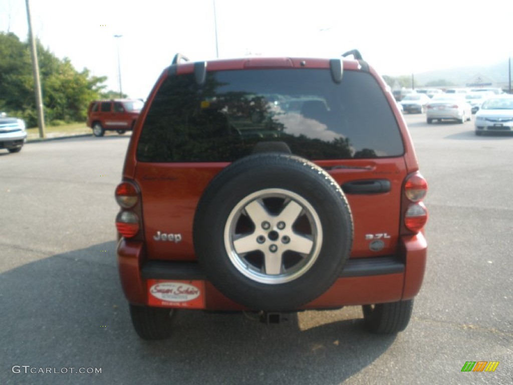 2005 Liberty Renegade - Inferno Red Crystal Pearl / Medium Slate Gray photo #8