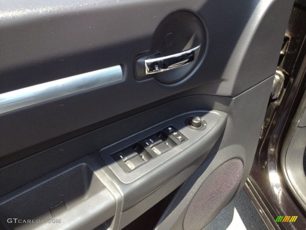 2010 Charger SXT - Brilliant Black Crystal Pearl / Dark Slate Gray photo #14