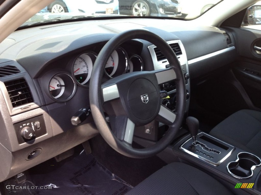 2010 Charger SXT - Brilliant Black Crystal Pearl / Dark Slate Gray photo #17