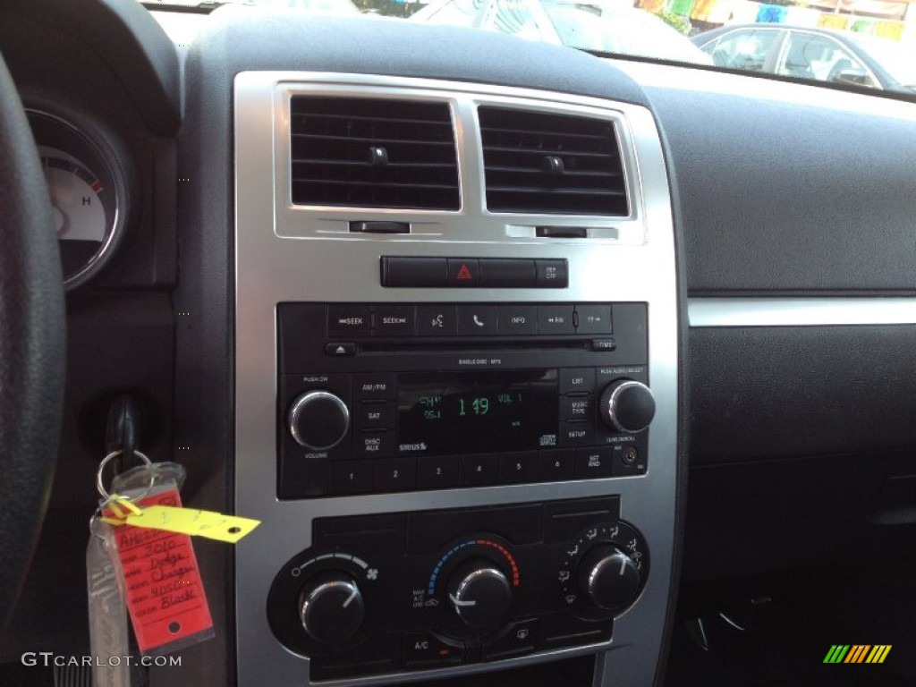 2010 Charger SXT - Brilliant Black Crystal Pearl / Dark Slate Gray photo #19