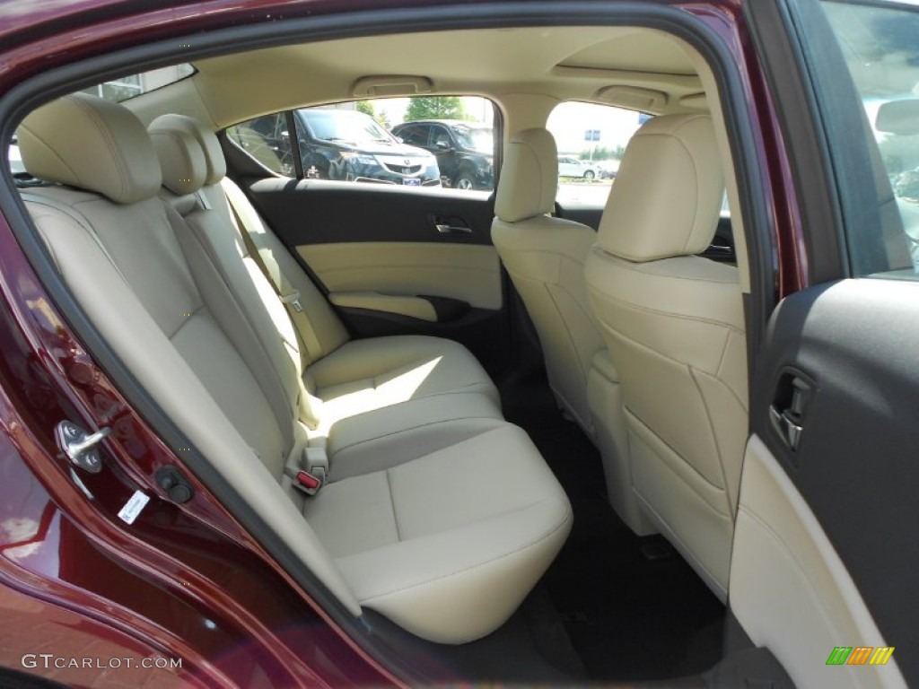 2013 Acura ILX 2.0L Technology Rear Seat Photo #65820361