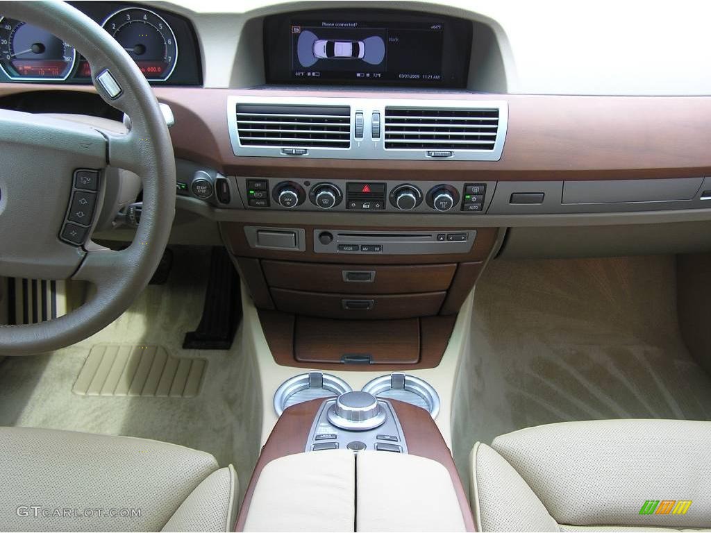 2006 7 Series 750i Sedan - Monaco Blue Metallic / Dark Beige/Beige III photo #20