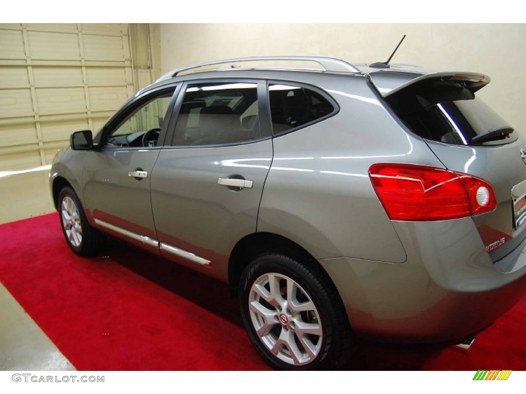 2011 Rogue SL - Gotham Gray Metallic / Gray photo #4