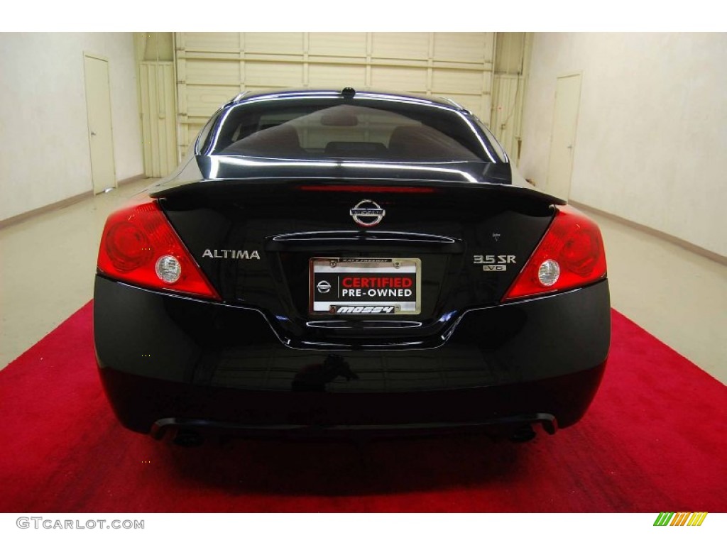 2010 Altima 3.5 SR Coupe - Super Black / Red Leather photo #5