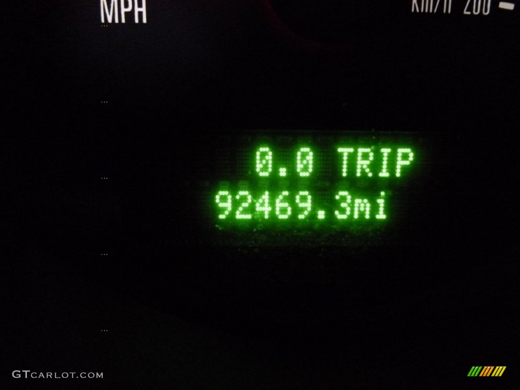 2007 Mustang V6 Premium Coupe - Tungsten Grey Metallic / Dark Charcoal photo #23