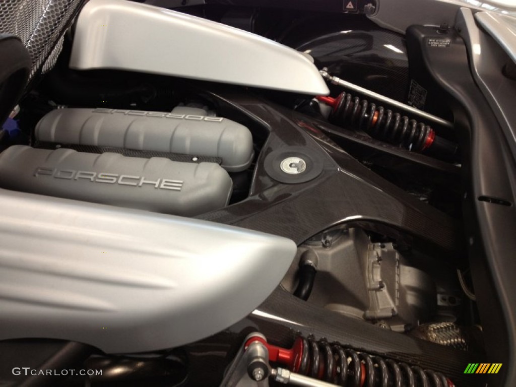 2005 Porsche Carrera GT Standard Carrera GT Model 5.7 Liter DOHC 40-Valve Variocam V10 Engine Photo #65833079