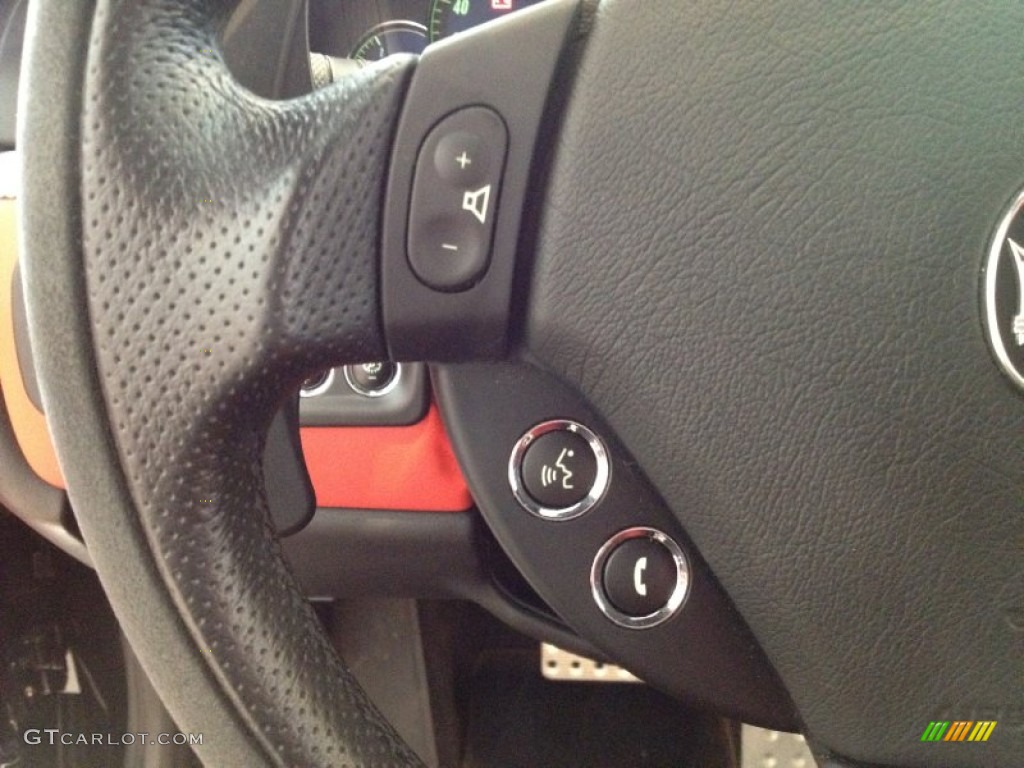 2009 Maserati GranTurismo S Controls Photo #65833470