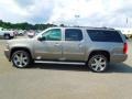 Graystone Metallic - Suburban LT 4x4 Photo No. 4