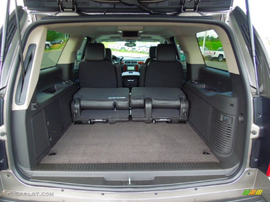 2012 Suburban LT 4x4 - Graystone Metallic / Ebony photo #21