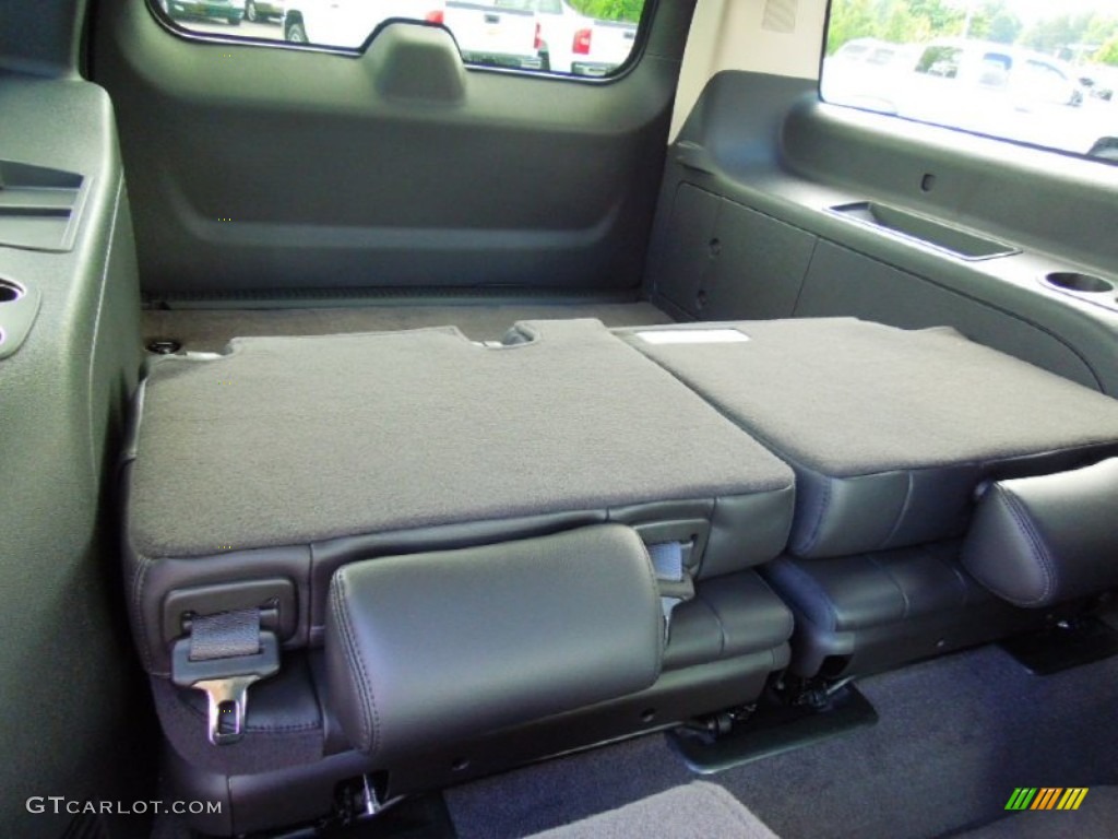 2012 Suburban LT 4x4 - Graystone Metallic / Ebony photo #22
