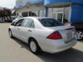 2006 Alabaster Silver Metallic Honda Accord Value Package Sedan  photo #3