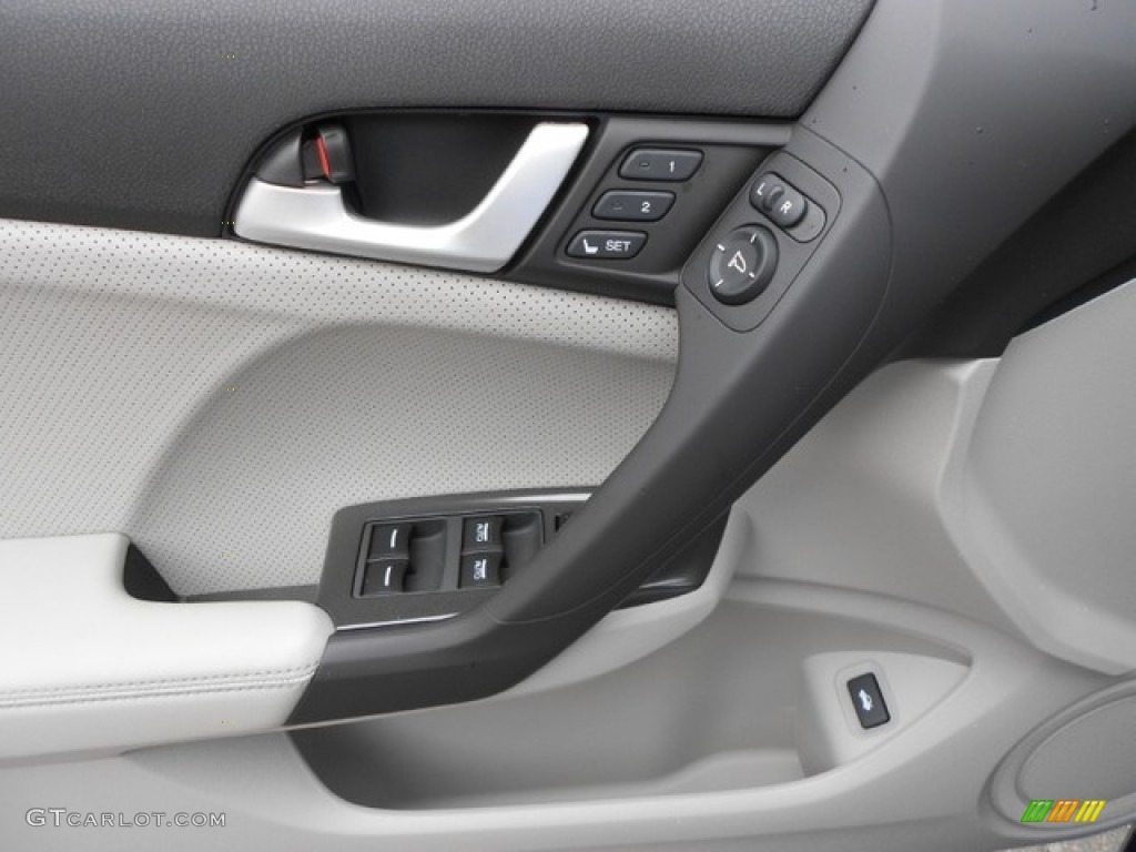 2012 Acura TSX Technology Sedan Controls Photo #65836646