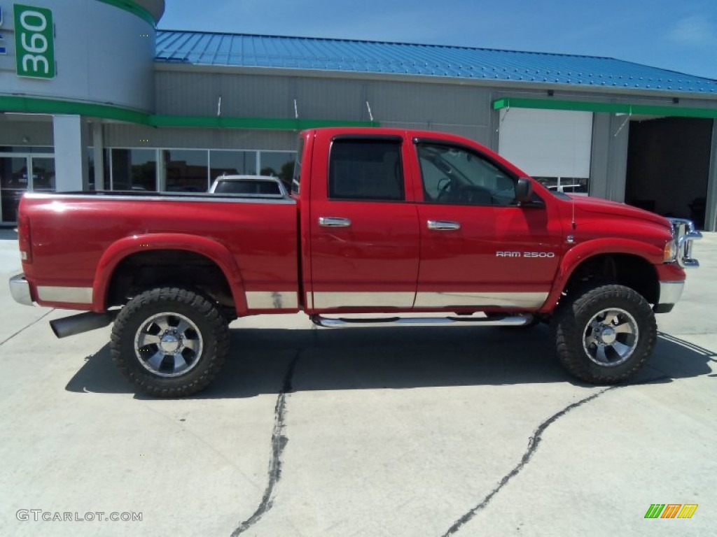 2005 Ram 2500 SLT Quad Cab 4x4 - Flame Red / Dark Slate Gray photo #28