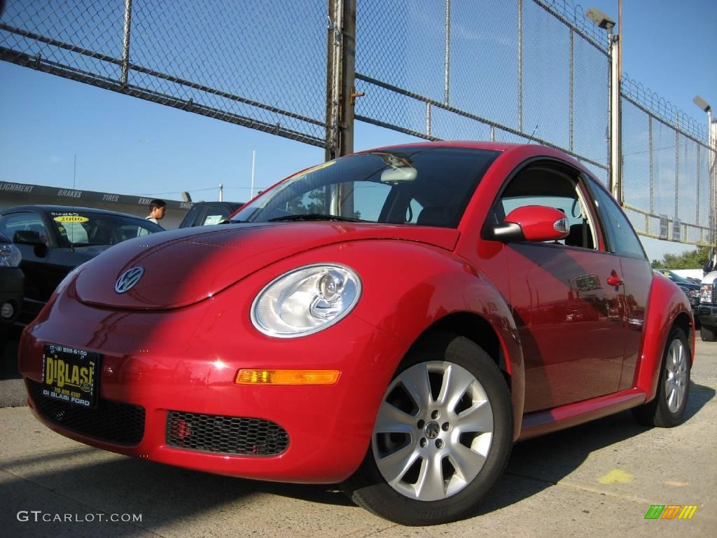 Salsa Red Volkswagen New Beetle