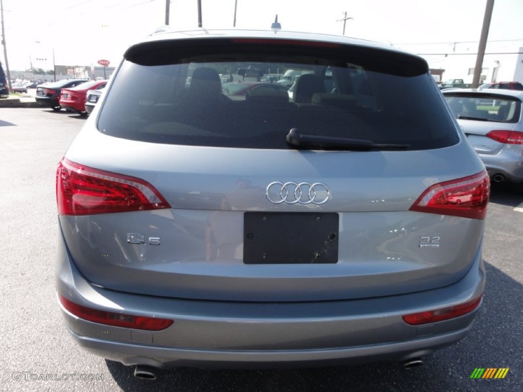 2009 Q5 3.2 Premium quattro - Quartz Gray Metallic / Light Gray photo #9