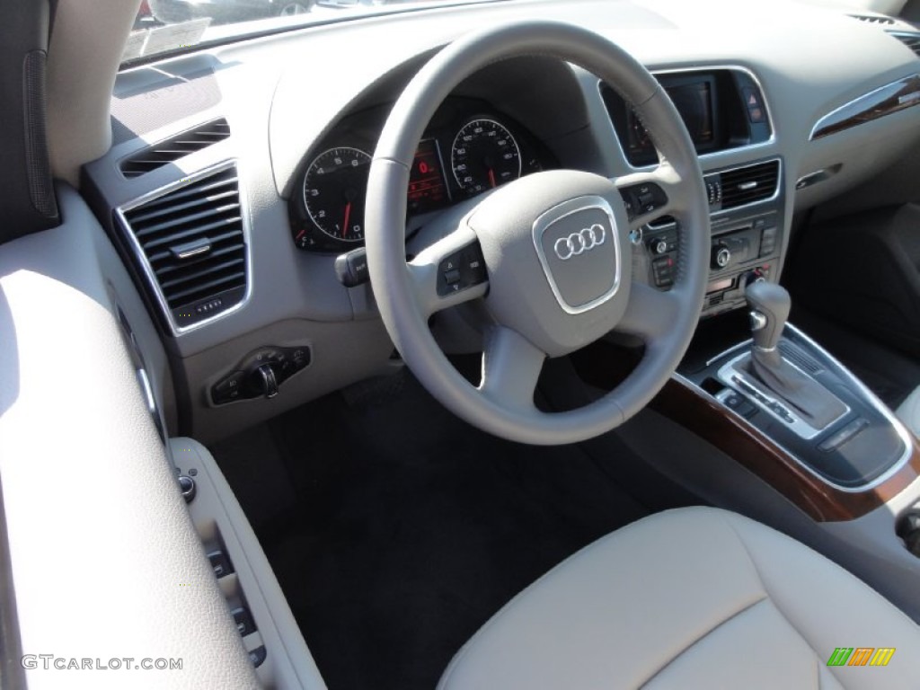 2009 Q5 3.2 Premium quattro - Quartz Gray Metallic / Light Gray photo #12