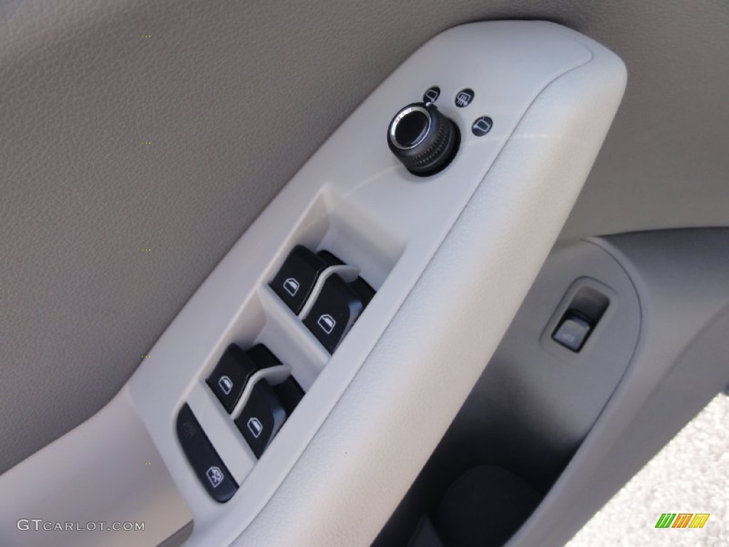 2009 Q5 3.2 Premium quattro - Quartz Gray Metallic / Light Gray photo #15