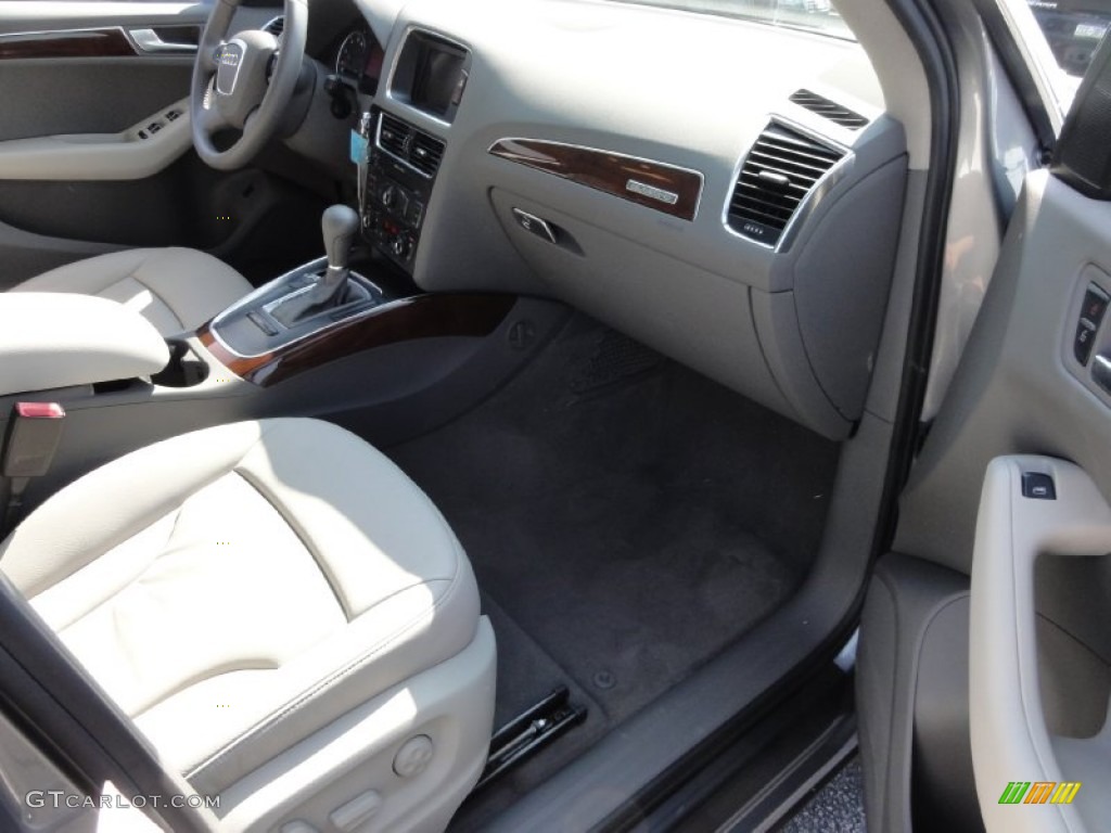 2009 Q5 3.2 Premium quattro - Quartz Gray Metallic / Light Gray photo #18