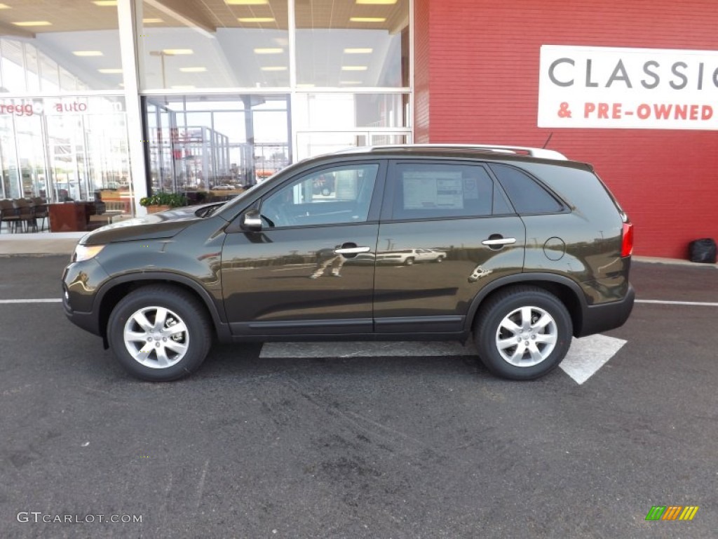 2013 Sorento LX V6 - Tuscan Olive / Black photo #2