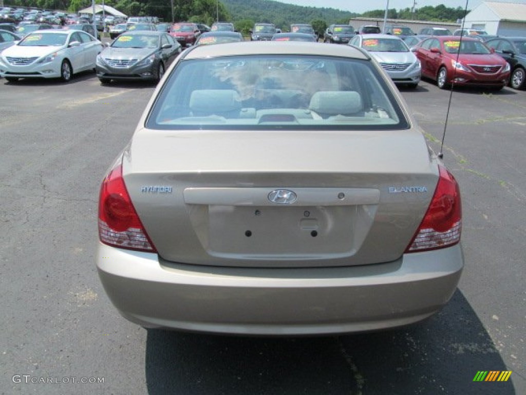 2006 Elantra GLS Sedan - Champagne Beige / Beige photo #7