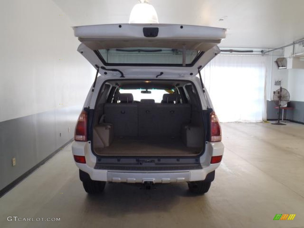 2004 4Runner SR5 - Natural White / Taupe photo #7