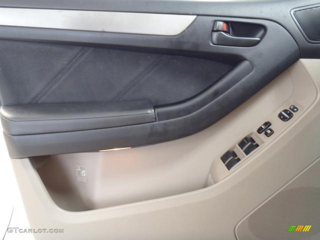 2004 4Runner SR5 - Natural White / Taupe photo #27