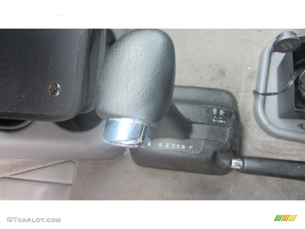 2002 Volkswagen EuroVan MV 4 Speed Automatic Transmission Photo #65855769