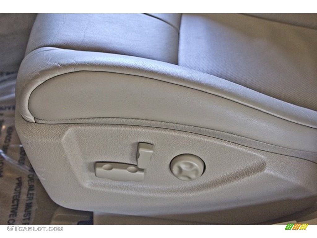 2011 STS V6 Sport - Vanilla Latte Metallic / Cashmere/Dark Cashmere photo #25