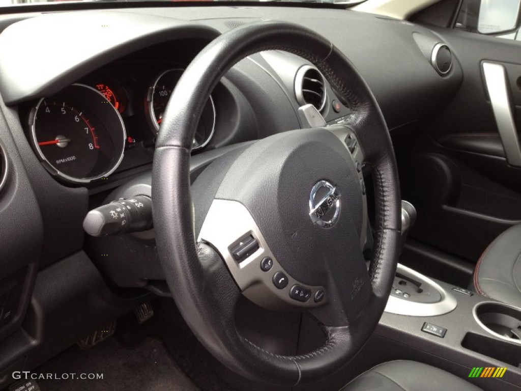 2009 Nissan Rogue SL AWD Black/Red Steering Wheel Photo #65858427