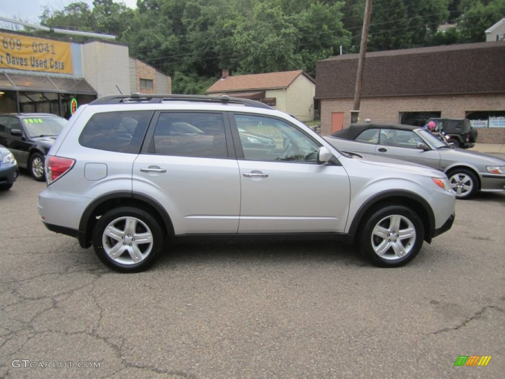 2009 Forester 2.5 X Premium - Spark Silver Metallic / Black photo #7