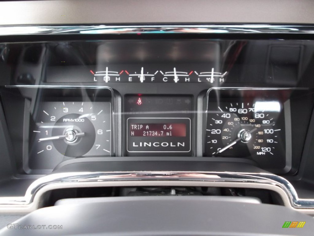 2011 Lincoln Navigator 4x2 Gauges Photo #65860656