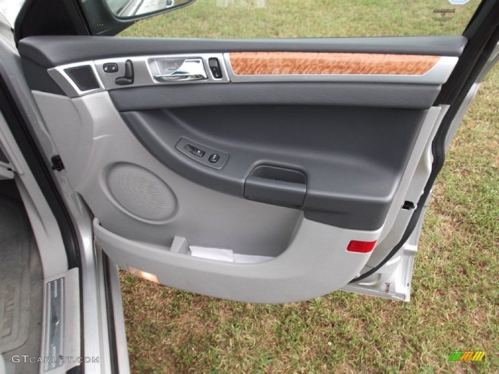 2008 Chrysler Pacifica Limited Pastel Slate Gray Door Panel Photo #65861745