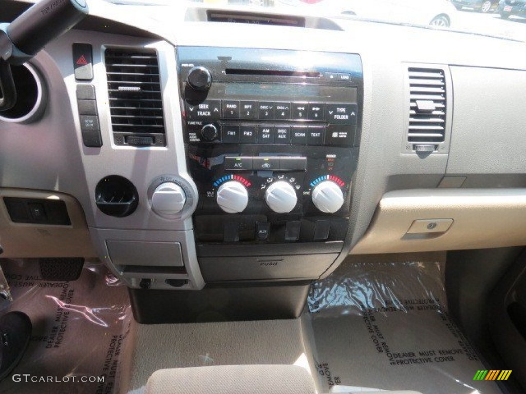 2007 Tundra SR5 Double Cab - Super White / Beige photo #17