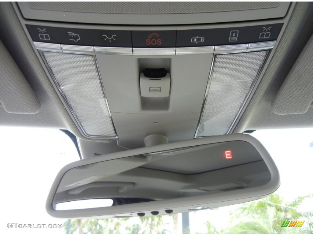 2012 Mercedes-Benz S 550 4Matic Sedan Controls Photos