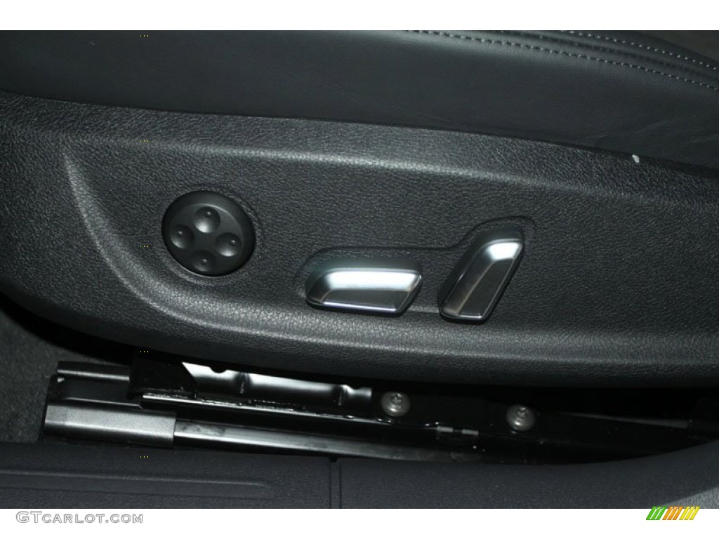 2013 Audi S4 3.0T quattro Sedan Controls Photo #65866596