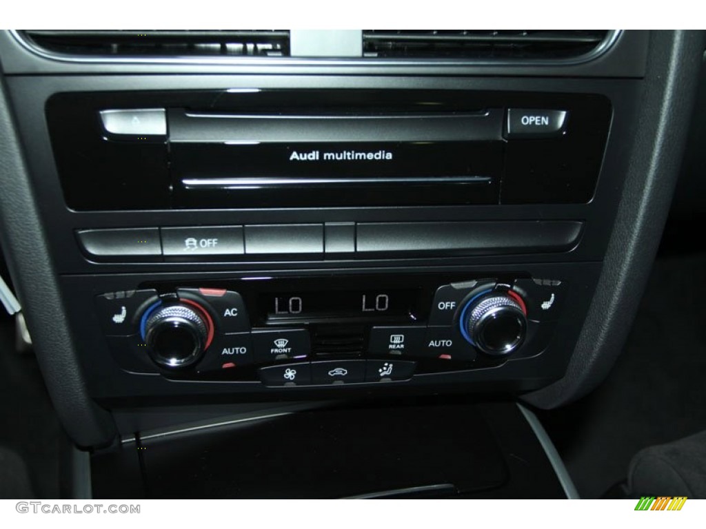 2013 Audi S4 3.0T quattro Sedan Controls Photo #65866632