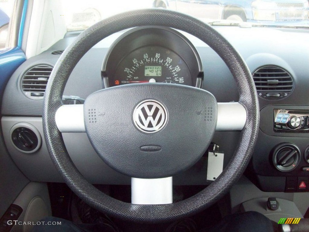 2003 Volkswagen New Beetle GLS Coupe Steering Wheel Photos