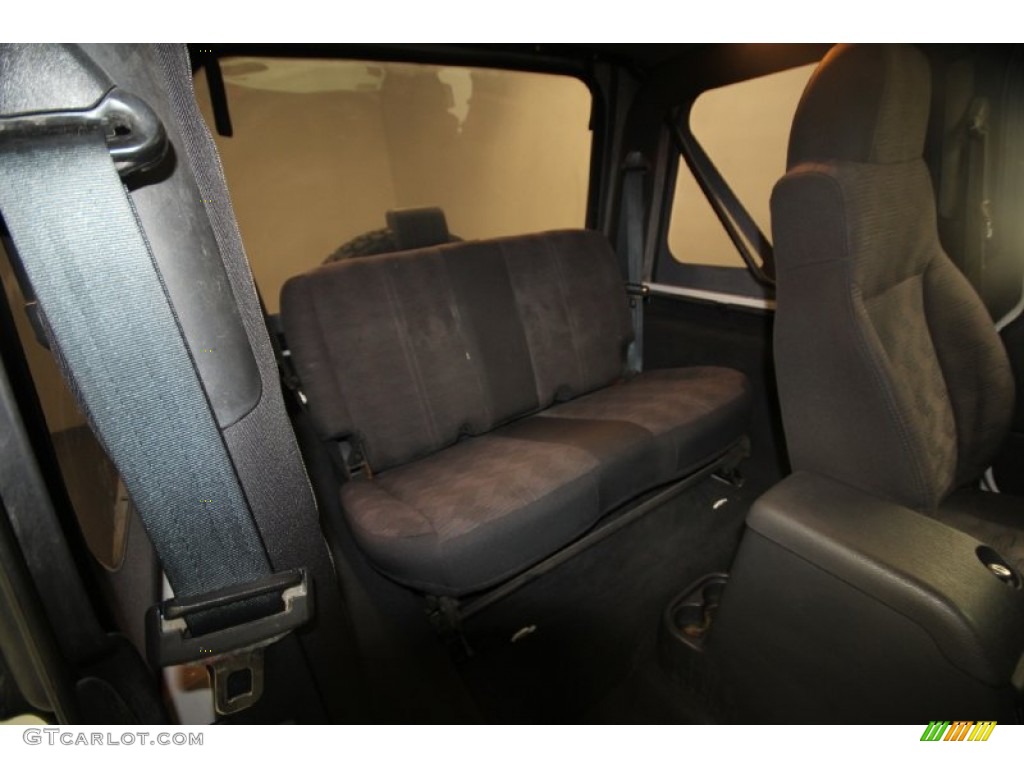 2004 Wrangler Rubicon 4x4 - Stone White / Dark Slate Gray photo #28