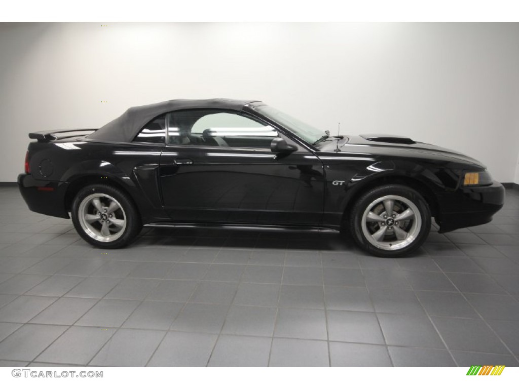 2002 Mustang GT Convertible - Black / Dark Charcoal photo #9