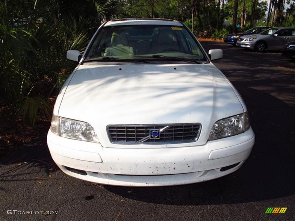 2003 S40 1.9T - White / Light Taupe photo #1
