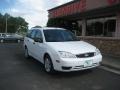 Cloud 9 White - Focus ZXW SE Wagon Photo No. 4