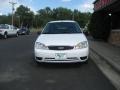 Cloud 9 White - Focus ZXW SE Wagon Photo No. 11