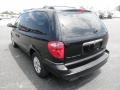 2007 Brilliant Black Crystal Pearl Chrysler Town & Country Limited  photo #17
